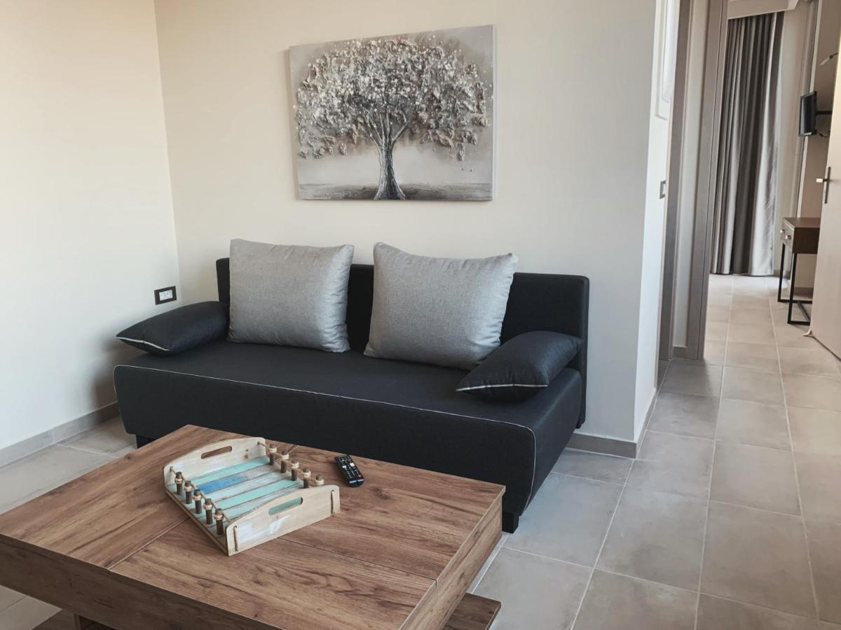 King Crimson Luxury Apartments Marathokefála Dış mekan fotoğraf