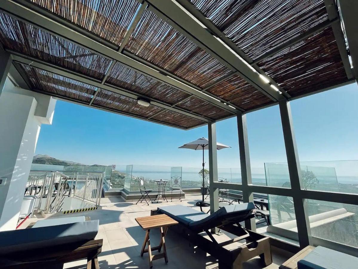 King Crimson Luxury Apartments Marathokefála Dış mekan fotoğraf